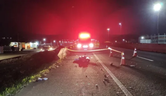 Acidente n BR-277 termina com dois mortos; motorista de carro não foi encontrado