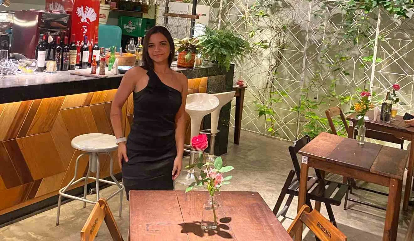 Foto publicada por Raíssa Suellen no aniversário de 23 anos, em 2024