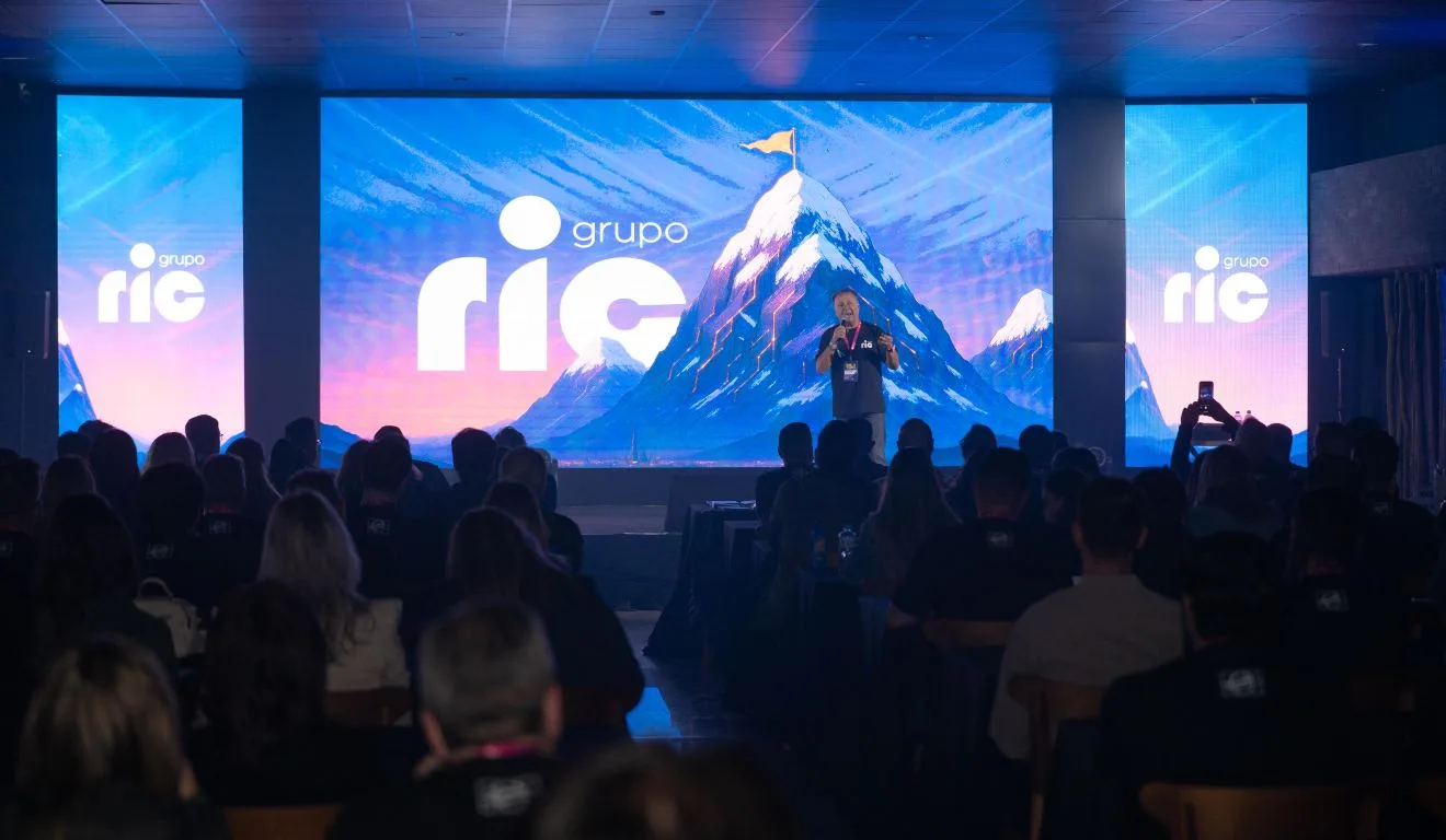 Convenção do Grupo Ric foi realizada em Bandeirantes, no norte do Paraná