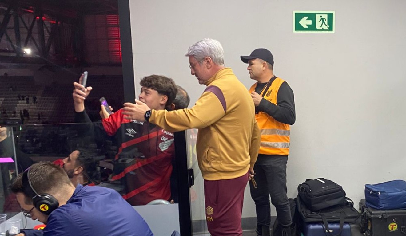 Odair Hellmann, técnico do Athletico