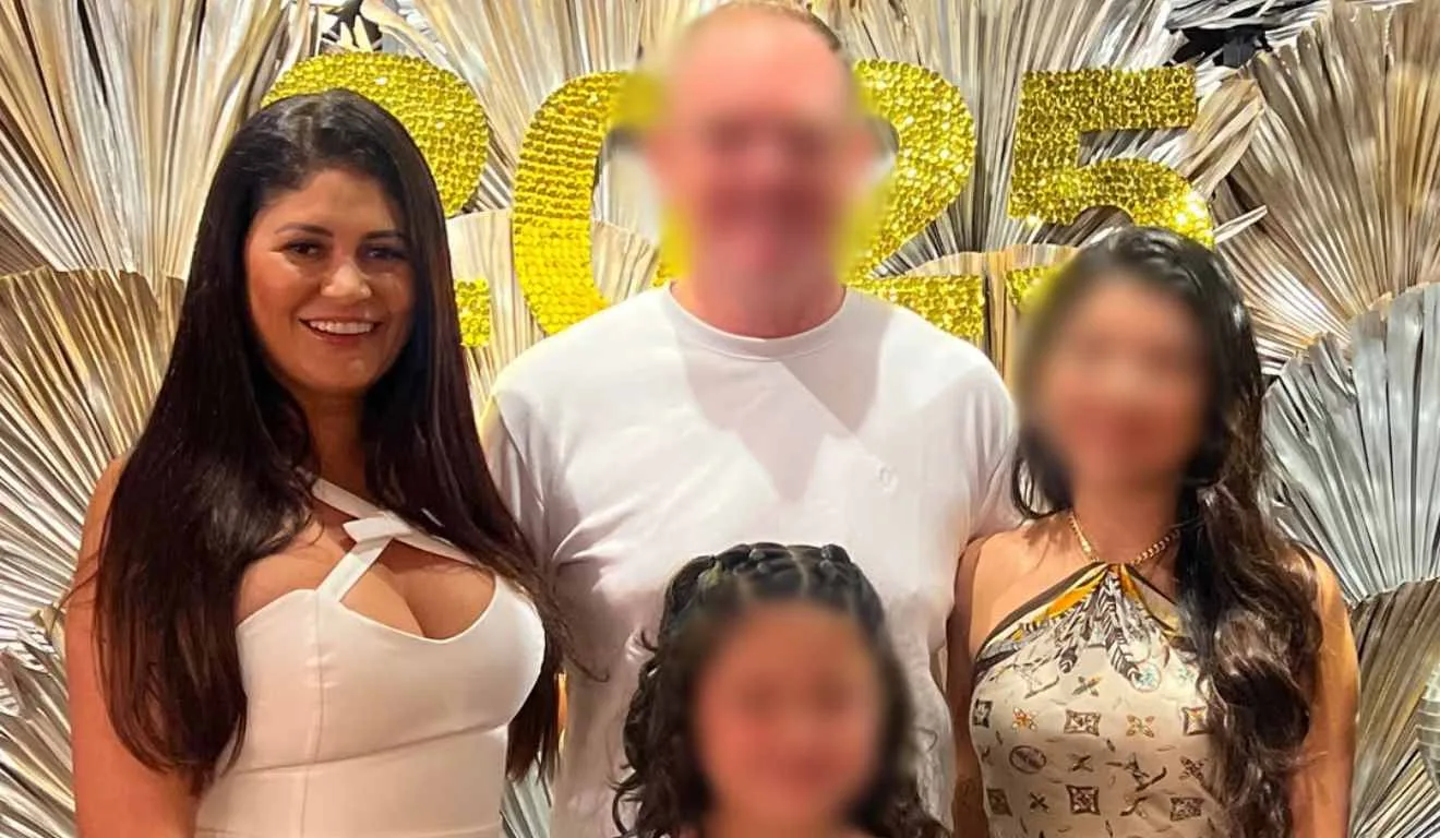 Terapeuta Gleici em foto ao lado da família no reveillon deste ano