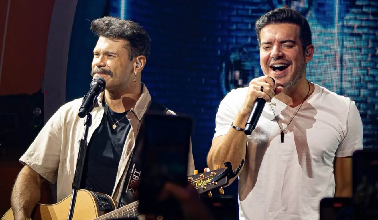 Marcos & Belutti se apresentando em show