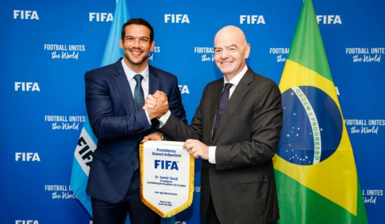 Samir Xaud, presidente da CBF, e Gianni Infantino, presidente da Fifa, em encontro nos EUA
