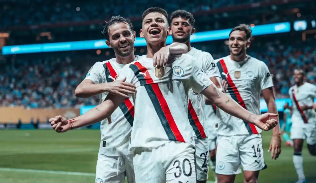 Jogadores do City comemoram gol na Copa do Mundo dos Clubes (Foto: Divulgação/City)