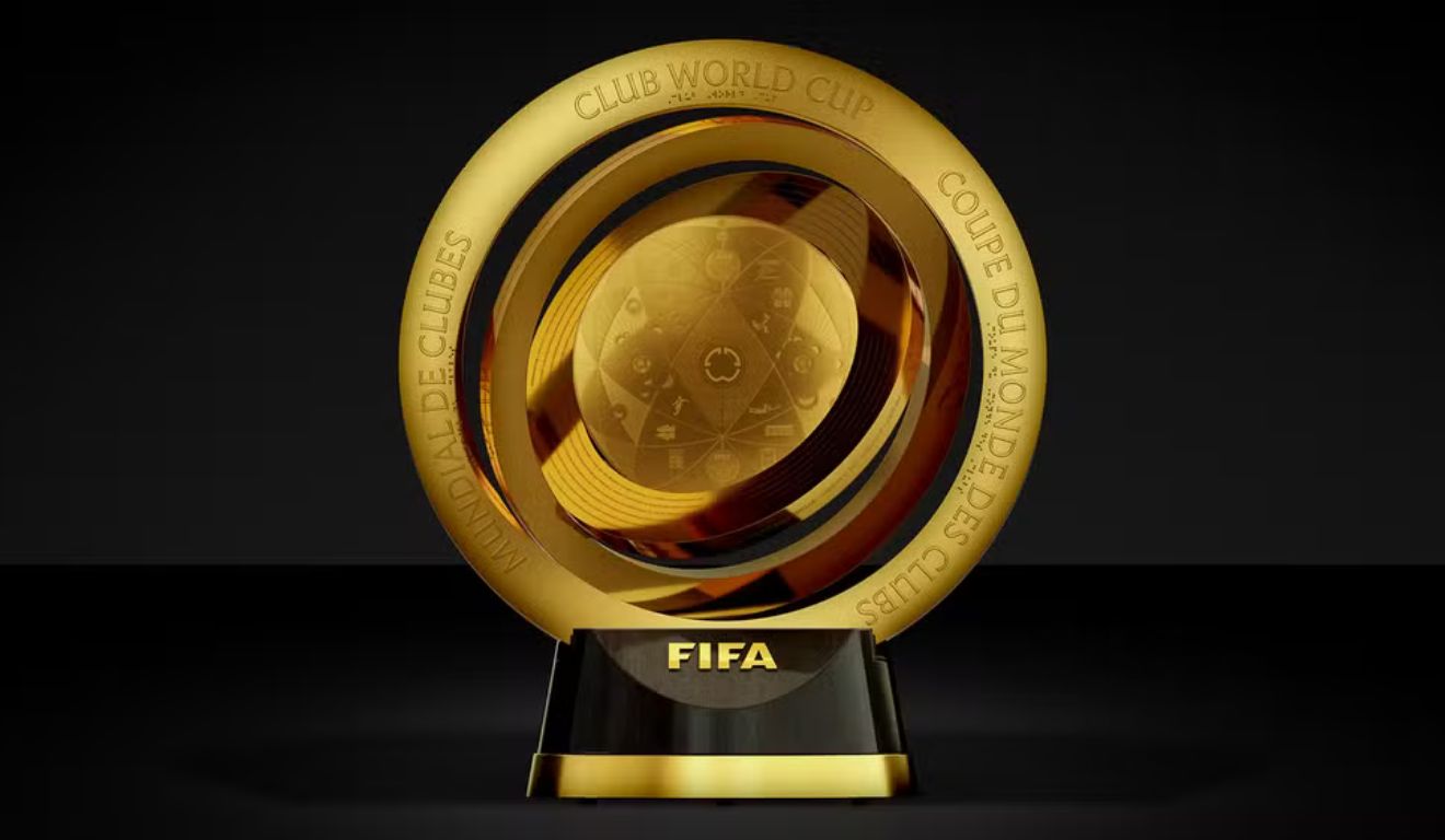 Troféu que será entregue pela FIFA ao campeão da Copa do Mundo de Clubes (Foto: Divulgação/FIFA)