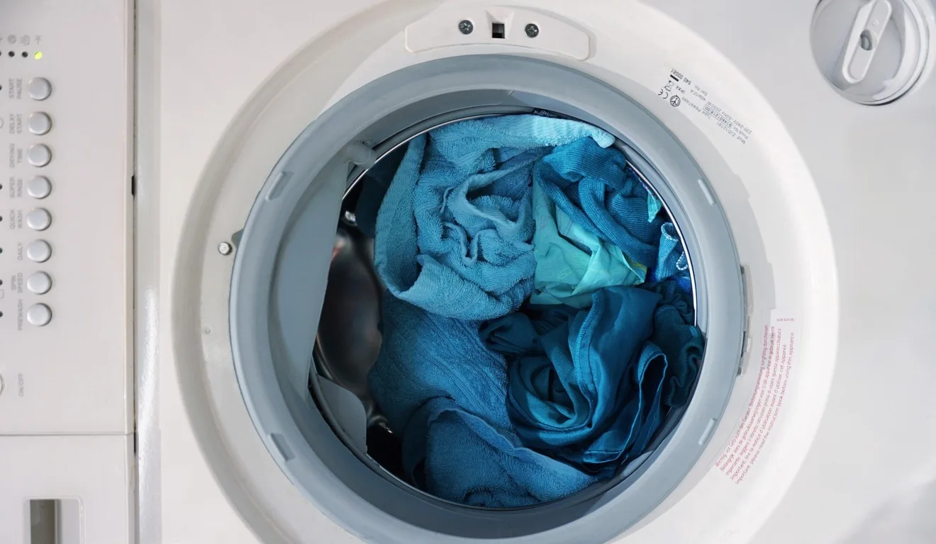 Máquina de lavar com toalhas