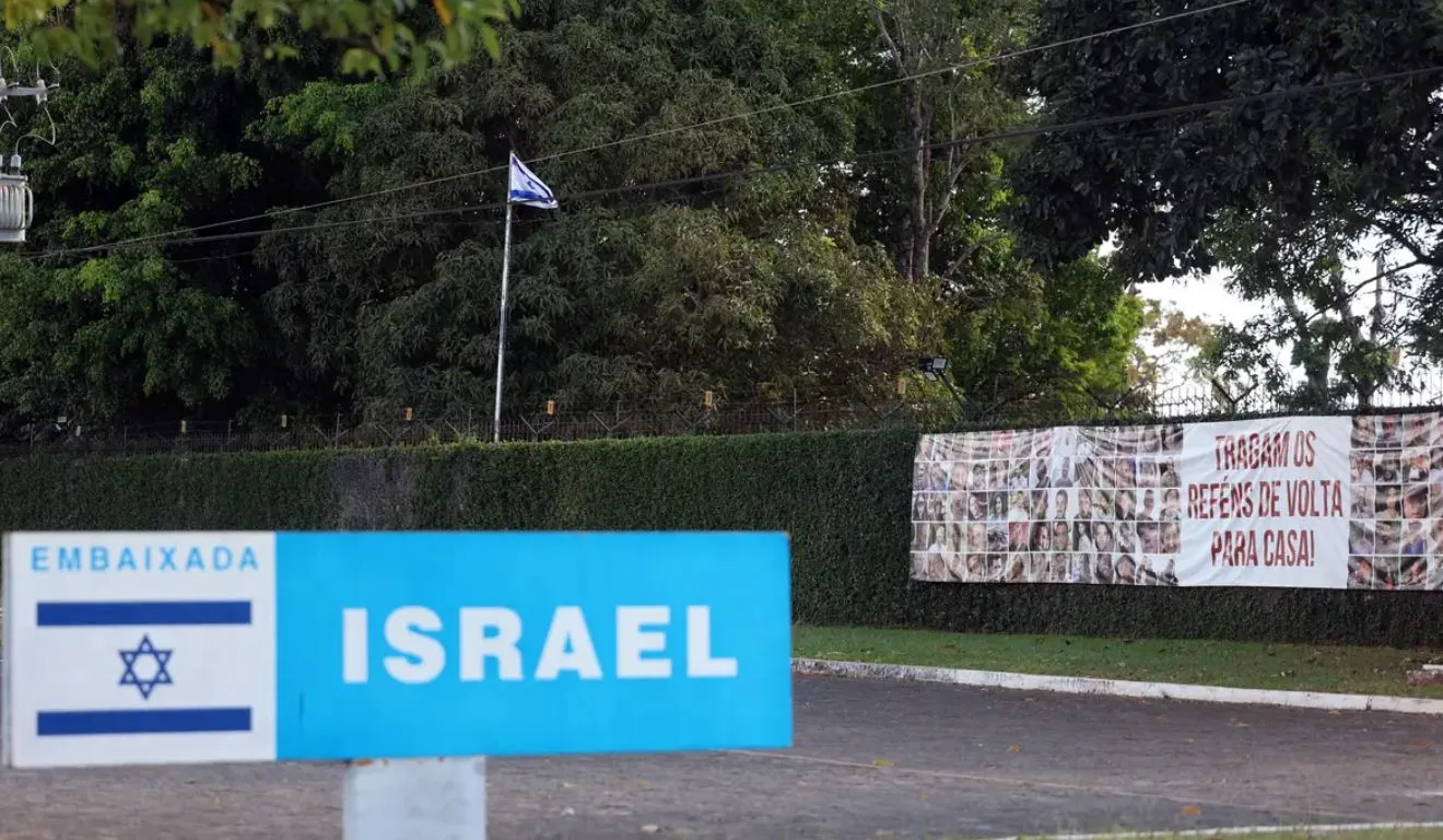 Israel fecha embaixada no Brasil