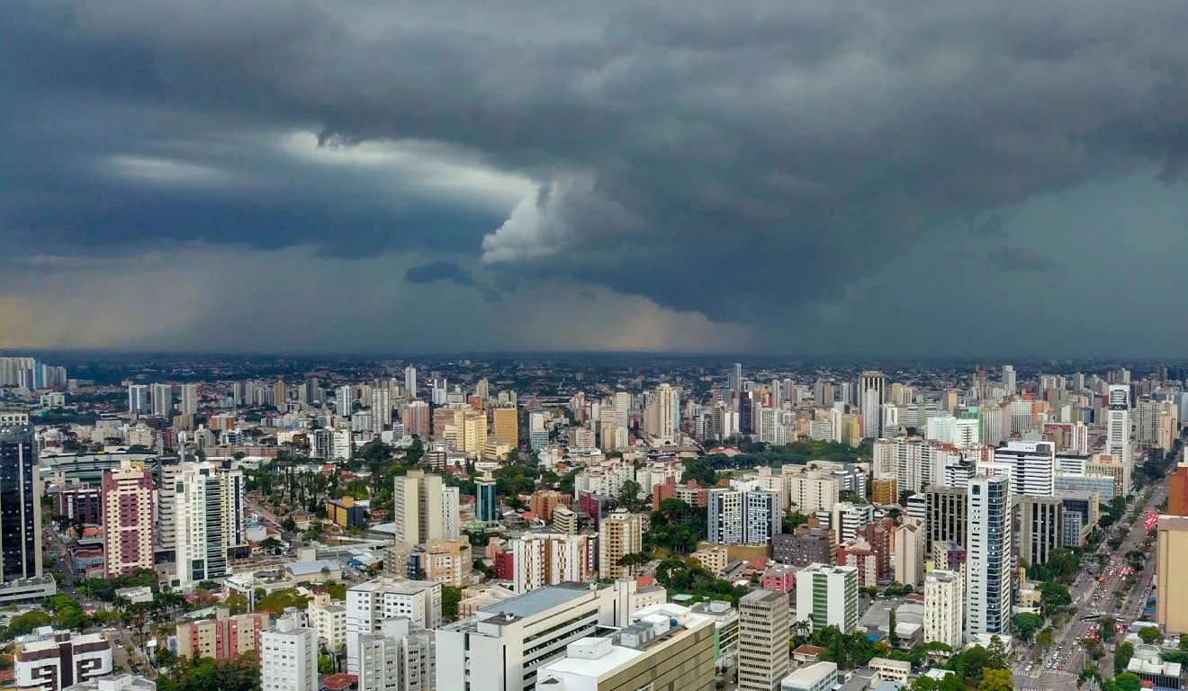 CIDADE DE CURITIBA VISTA DE CIMA