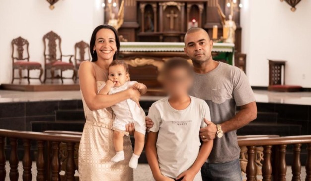Família morta no Rio de Janeiro em um altar de uma igreja