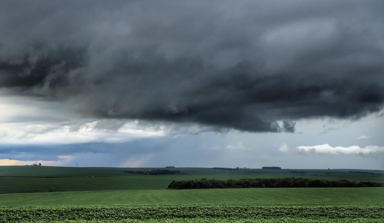 Chuva em cima de plantão no interior