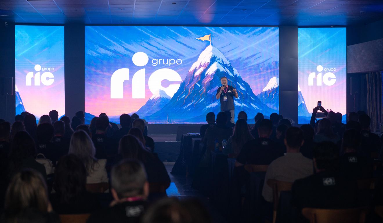 Convenção do Grupo Ric foi realizada em Bandeirantes, no norte do Paraná