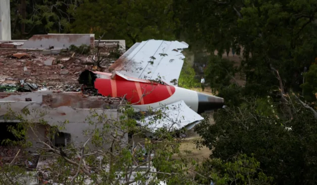 Avião da Air India que caiu em Ahmedabad