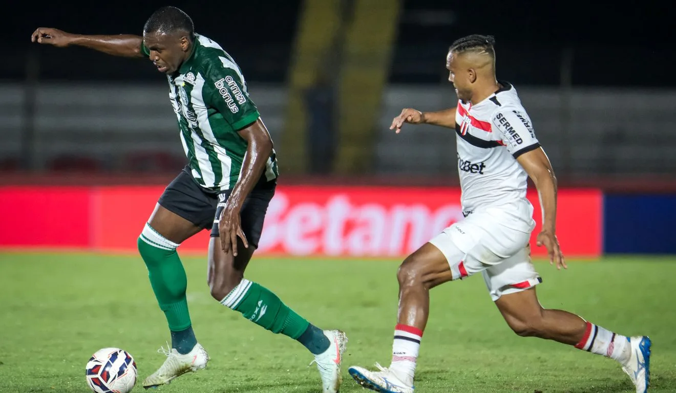 Jacy estreou pelo Coritiba contra o Botafogo-SP. Foto: JP Pacheco/Coritiba