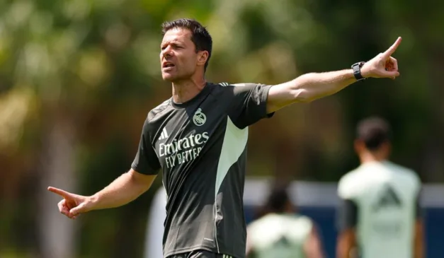 Xabi Alonso fará a sua estreia como técnico do Real Madrid