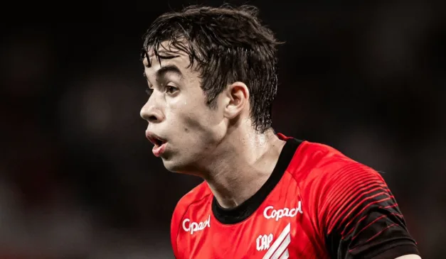 Dudu Kogitzki, meia do Athletico