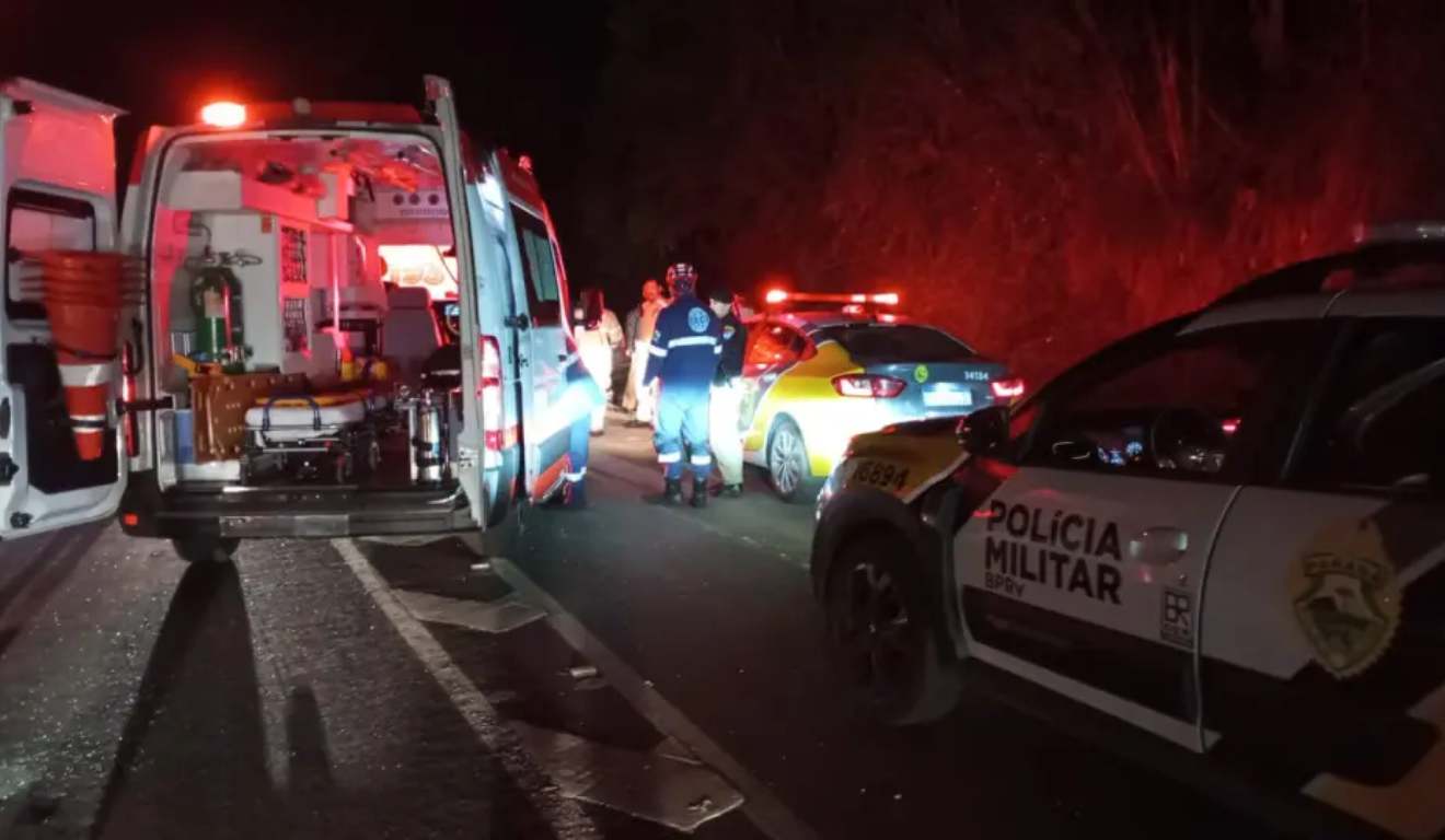 Local em que idoso morreu após um acidente em Campo Magro; corpo de bombeiros e polícia militar foram ao local