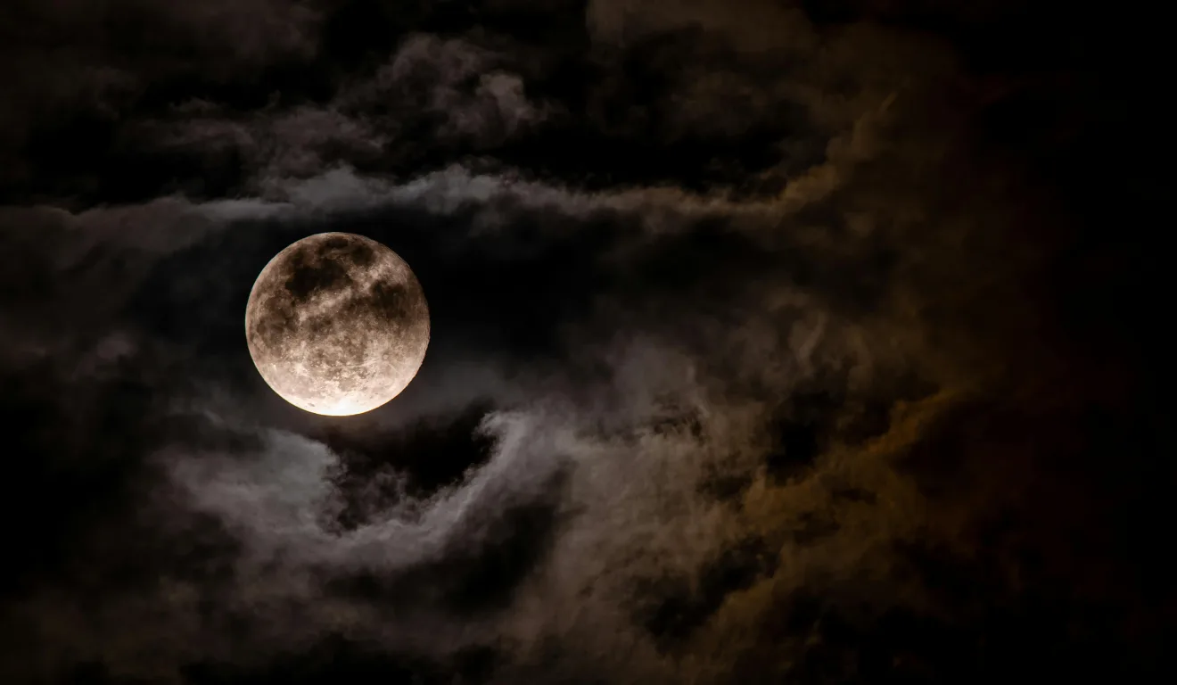 Imagem ilustrativa da lua cheia.