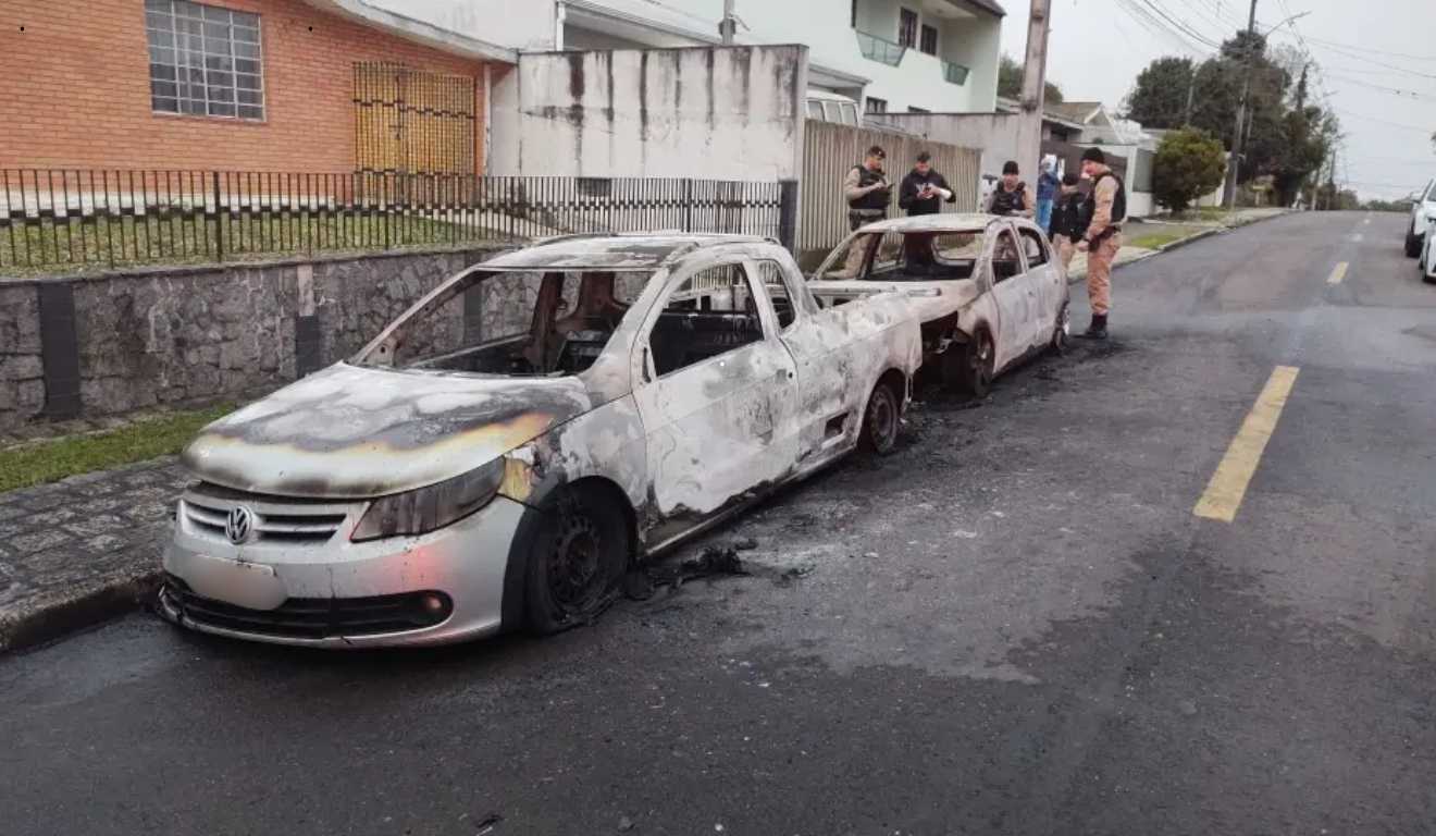 carros incendiados