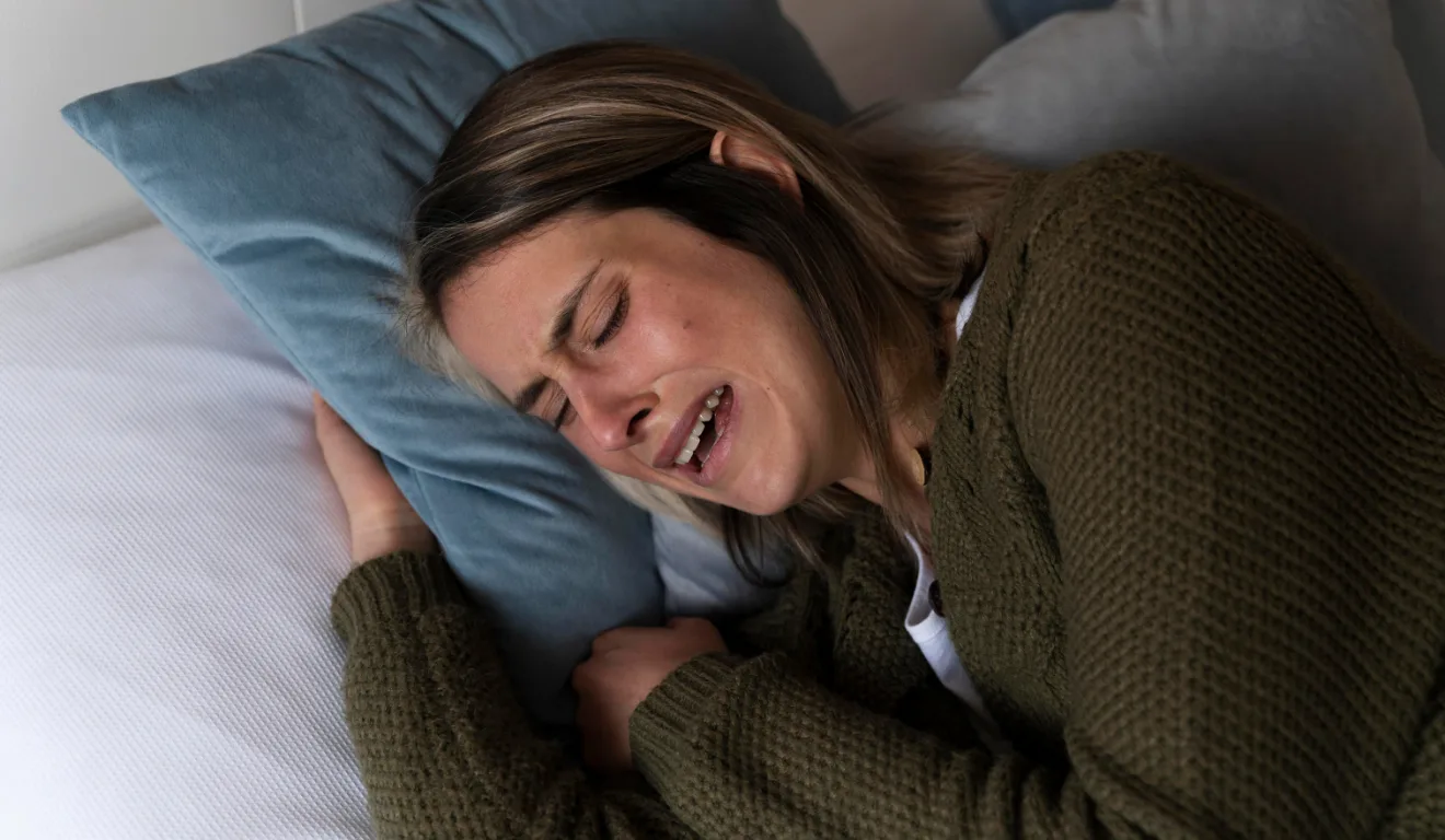 Imagem ilustrativa de uma pessoa chorando.