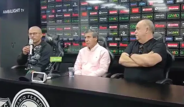 Alex fala pela primeira vez no comando do Fantasma. (Foto: Cíntia Capri/ RICtv)