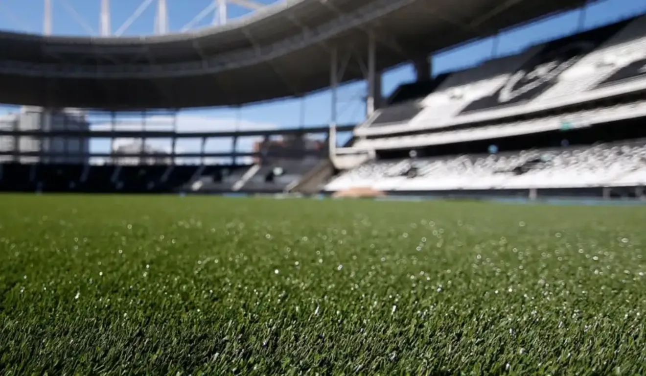Imagem do Estádio Nilton Santos.