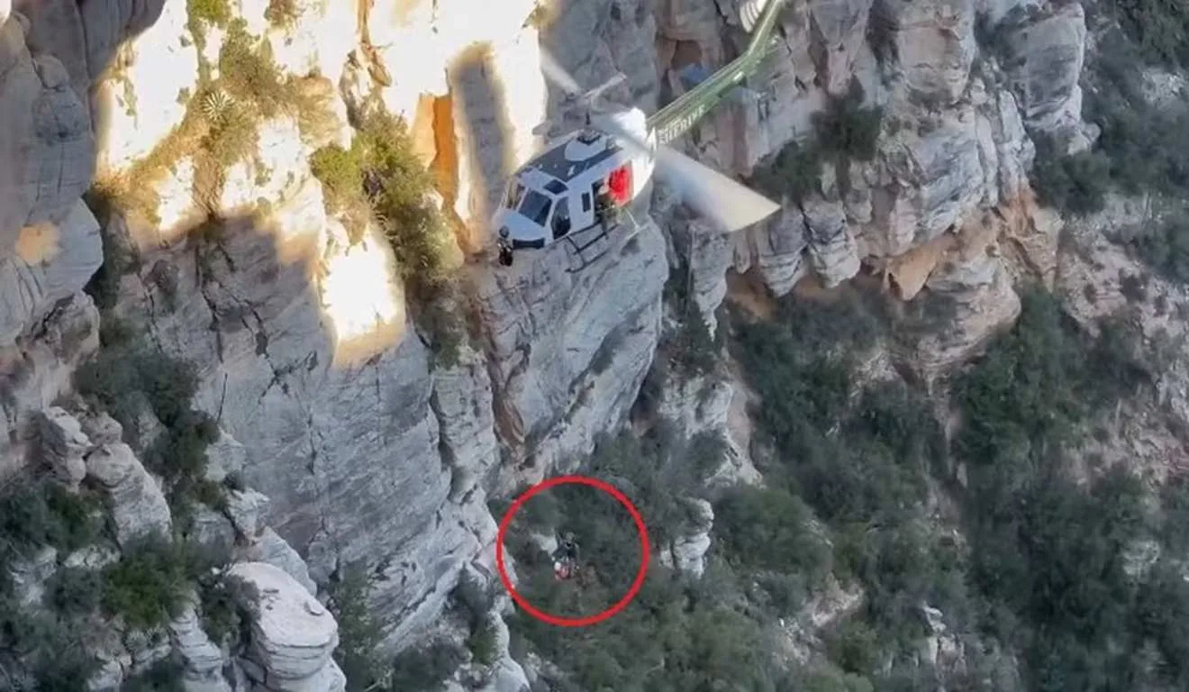 Resgate de Janelle em trilha no Arizona (EUA).