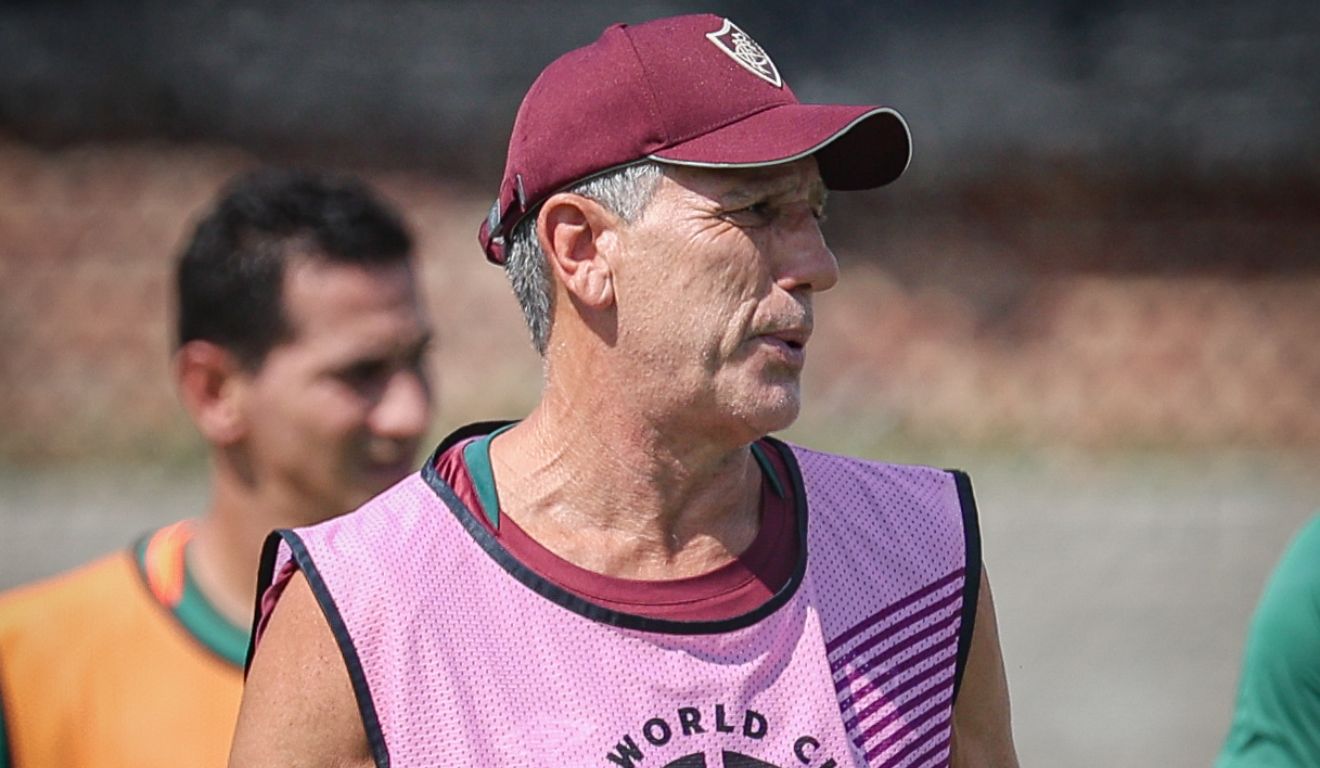 Técnico Renato Gaúcho em treino do Fluminene na segunda-feira (23).