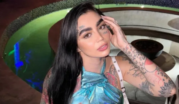 cantor brasileira Ana B