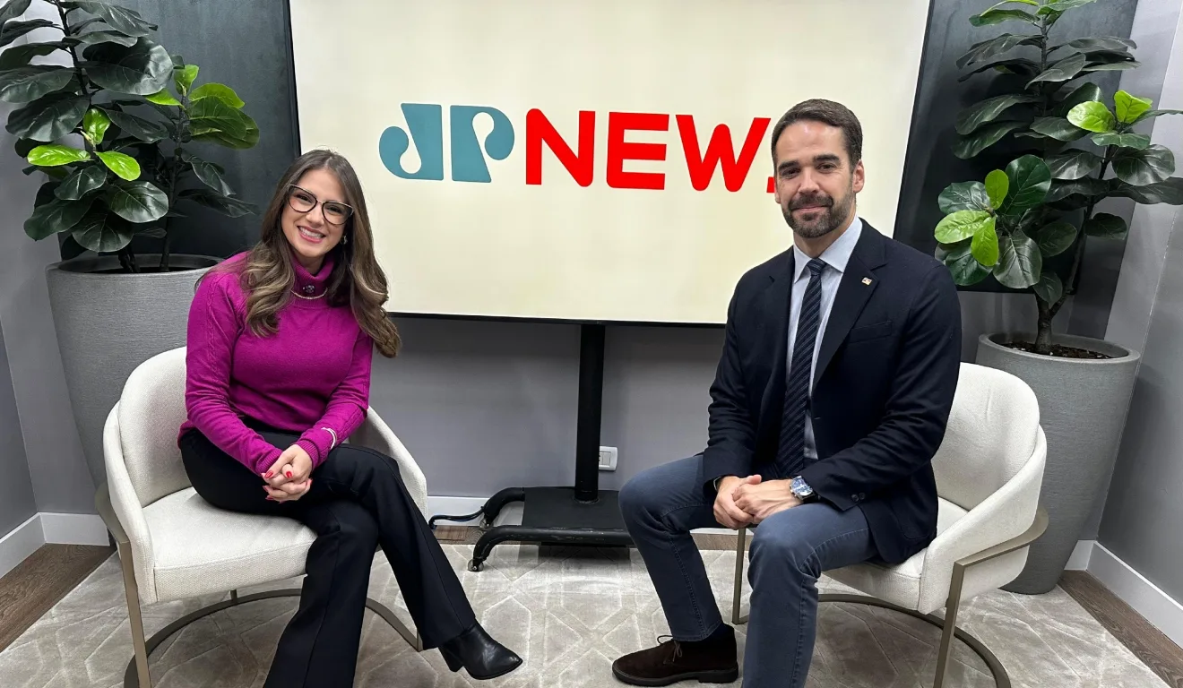 Eduardo Leite fala à Jovem Pan Curitiba sobre 2026 e polarização política

