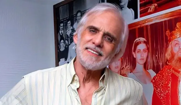 Francisco Cuoco sorrindo em foto publicada no Instagram