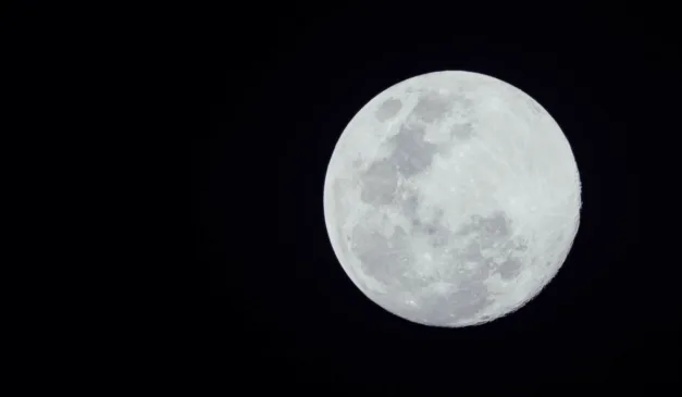 Imagem ilustrativa da lua cheia.