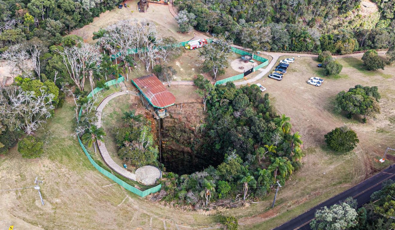 Furna em que será instalada o elevador panorâmico no Parque Vila Velha