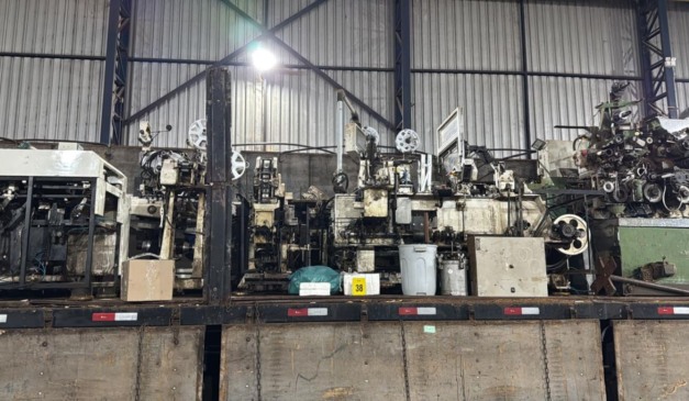 Fábrica de cigarros ilegais em que imigrantes eram mantidos em trabalho escravo