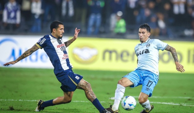 Na partida de ida, o Grêmio não conseguiu desempenhar e foi derrotado fora de casa (Foto: Lucas Uebel/Grêmio)