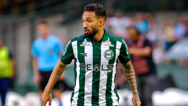 Clayson, do Coritiba.