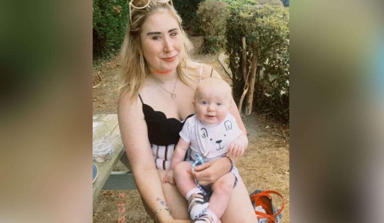 Mãe e filho; mulher deixou amiga bêbada dirigir carro e filho morreu ao ser ejetado de veículo