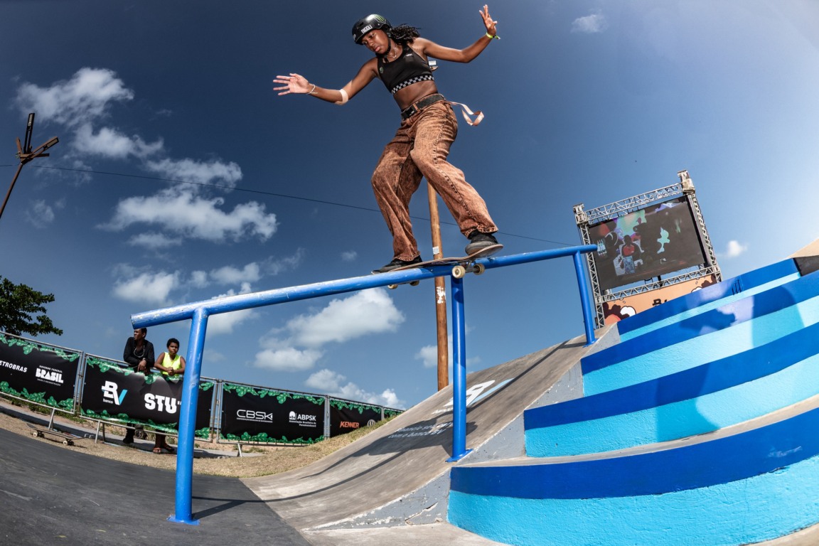 Maria Almeida, atleta do skate.