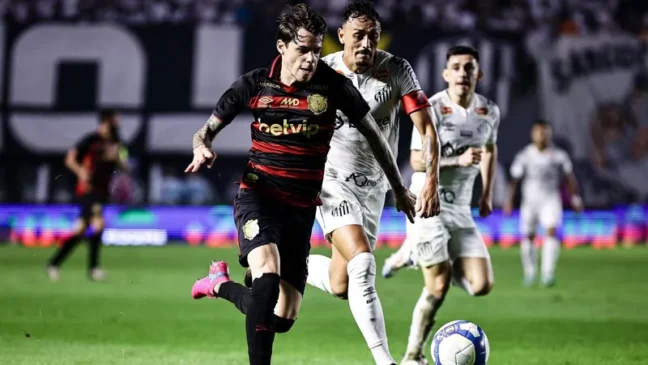 Sport recebe o Santos na Vila Belmiro em busca da primeira vitória (Foto: Paulo Paiva/ Sport)