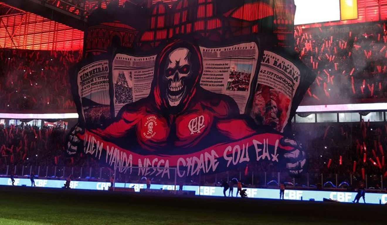 Torcida do Athletico na Arena da Baixada