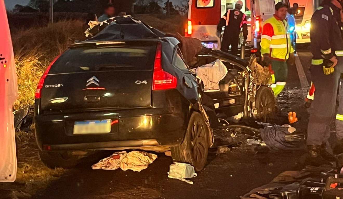 Citroen da família ficou completamente destruído