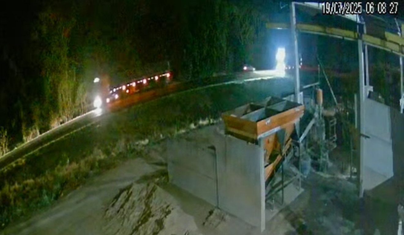 Imagem do acidente registrado pela câmera de segurança