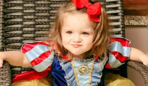 Manuelle, criança que morreu após seis anos em coma por sequelas de afogamento