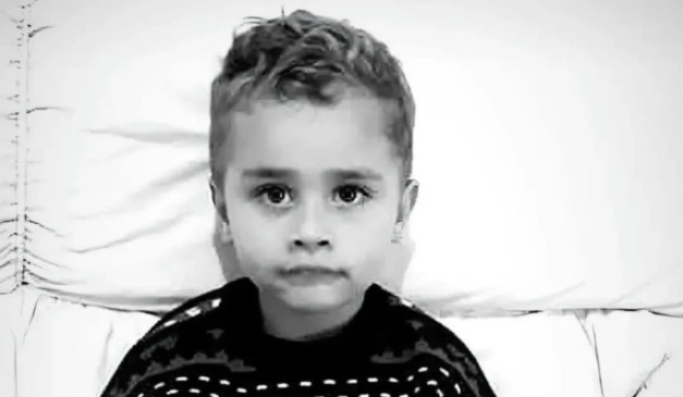 Vitor não resistiu as facadas durante o ataque em escola