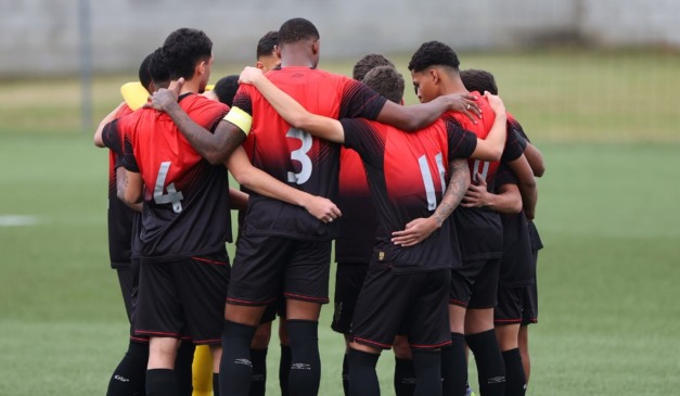Elenco sub-20 do Furacão. (Foto: José Tramontin/athletico.com.br