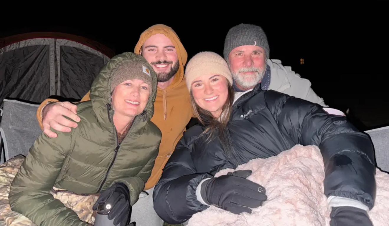 Casal estava viajando em um trailer