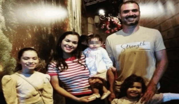 Imagem da família que morreu no acidente.