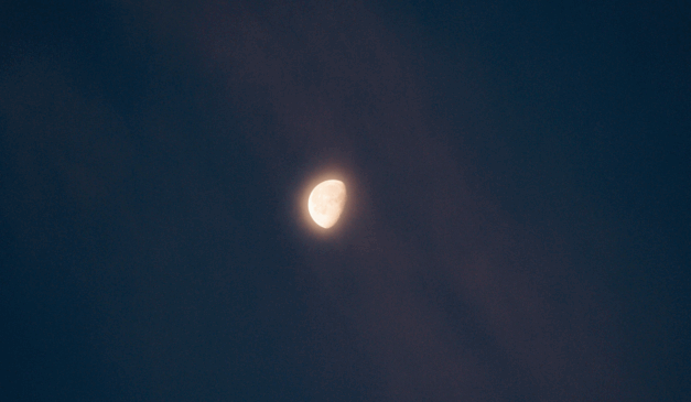 Imagem ilustrativa da lua minguante.