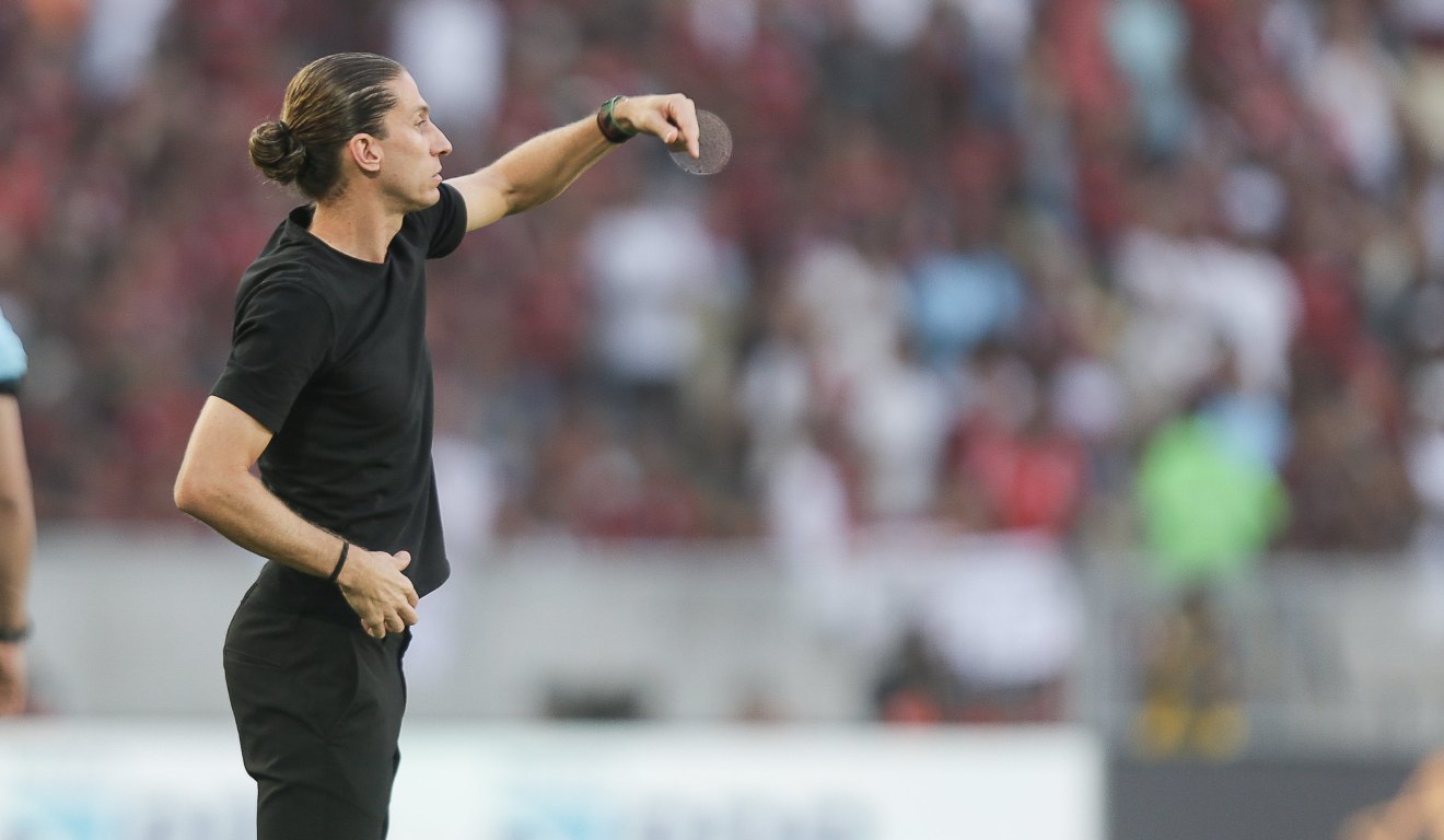 Técnico do Flamengo, Filipe Luis, no jogo deste sábado contra o São Paulo. (Gilvan de Souza/Flamengo)