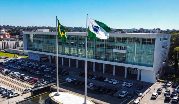 Sede do governo paranaense em foto aérea