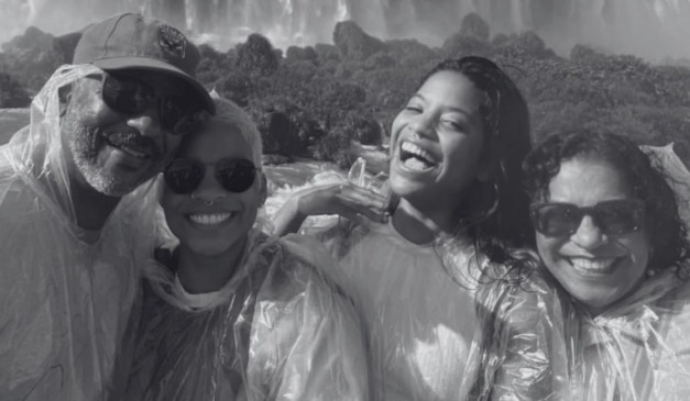 família juliana marins